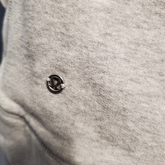 Lululemon En Route Light Heather Grey Jacket Athletic Workout Sweatshirt 4 - Picture 10 of 13
